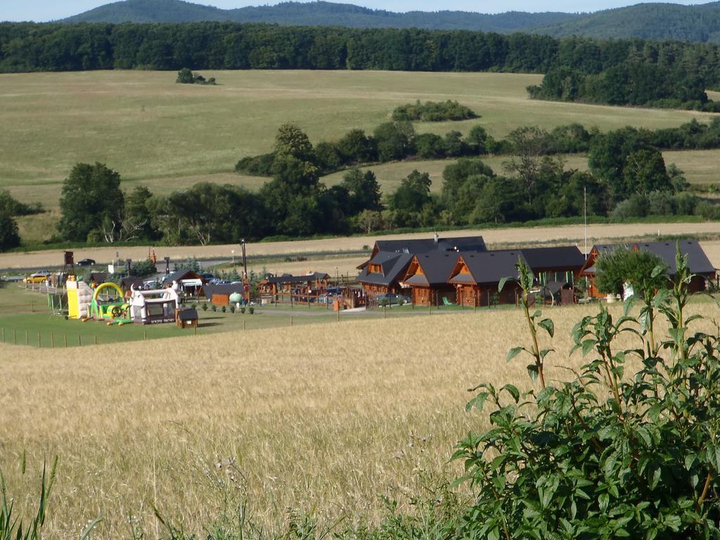 Ubytovanie Koliba Pacho - Zrub Katka Prievidza Exterior foto